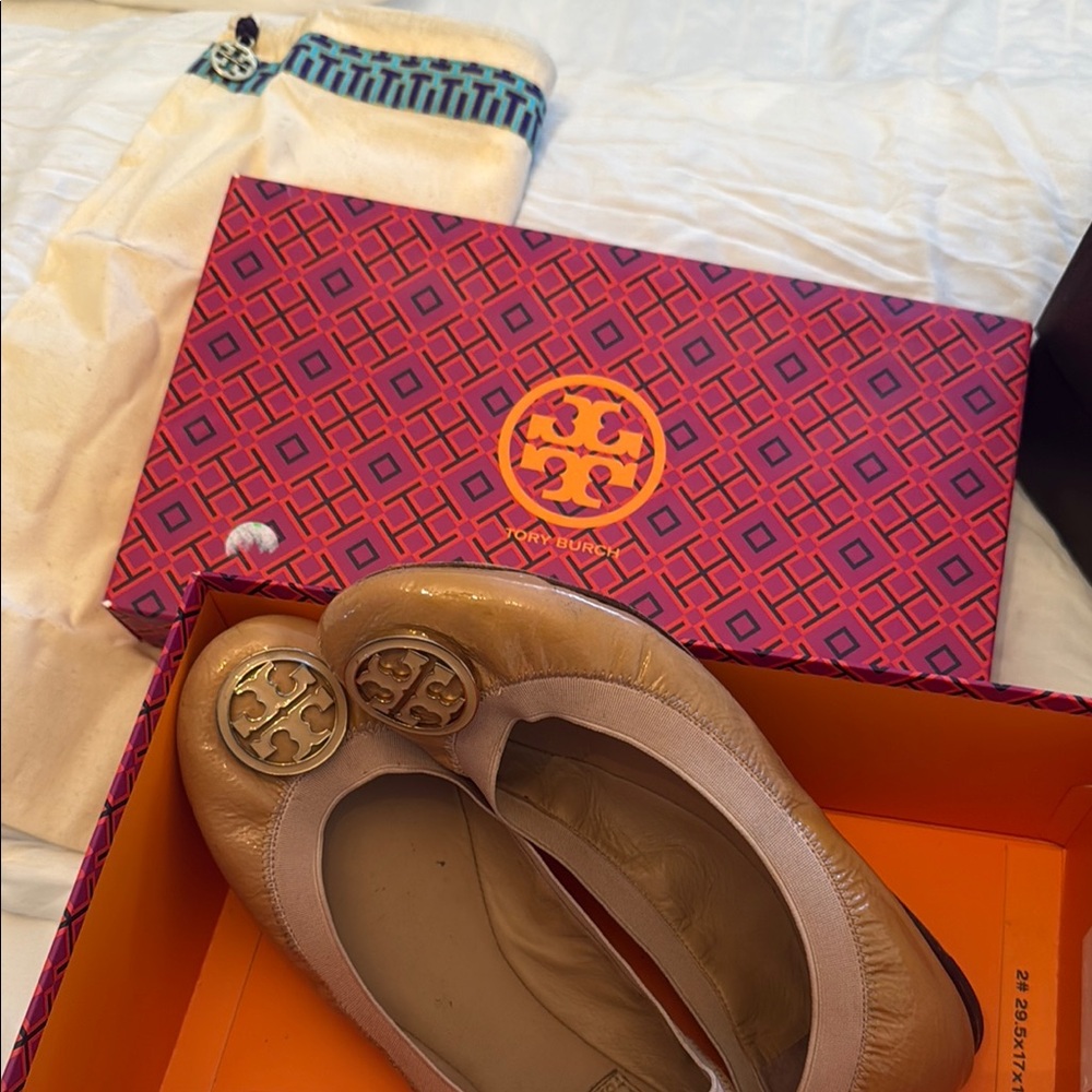 Tory Burch Cream Leather Flats